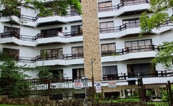 Apartamento em Serra Negra SP