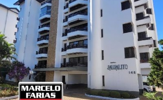 Apartamento de três dormitórios 