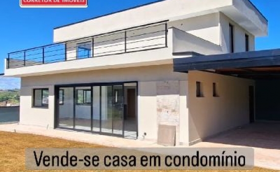 Vende-se casa em condomínio 