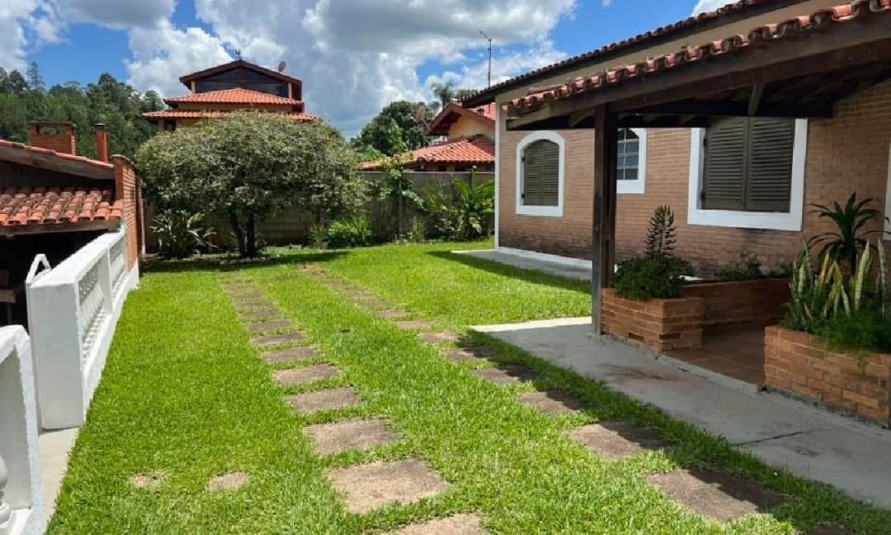 Chácara a venda em Serra Negra