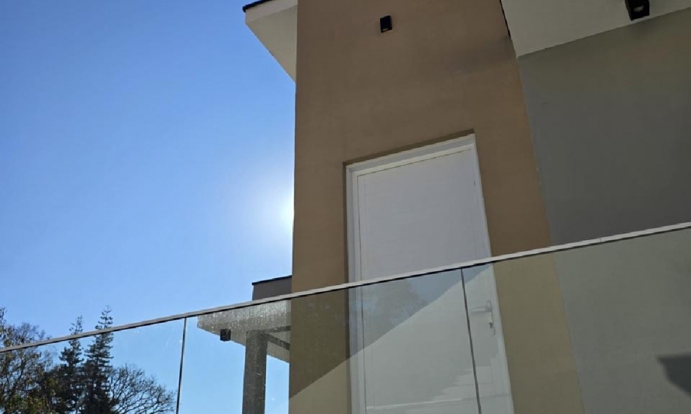 Casa com piscina 