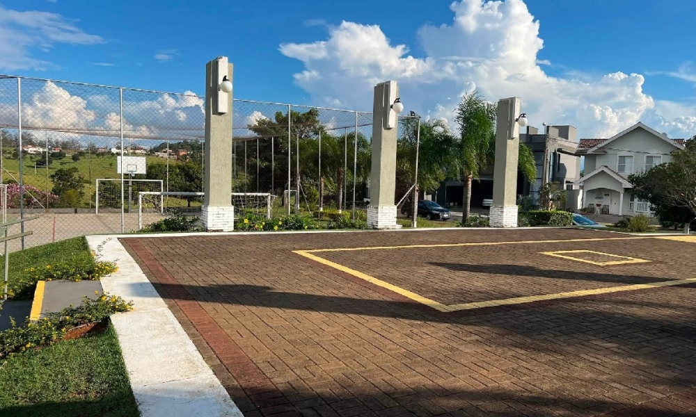 Terreno em condomínio fechado 
