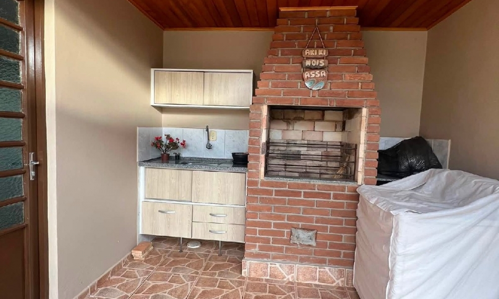 Casa com piscina 