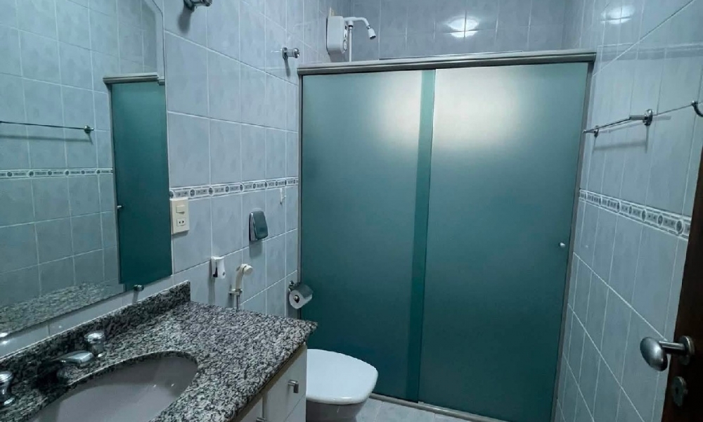 Casa com piscina 
