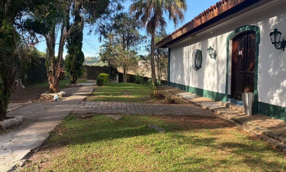 Casa a venda em Serra Negra