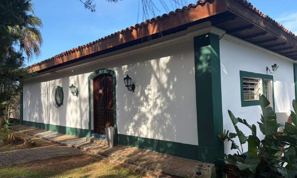 Casa a venda em Serra Negra