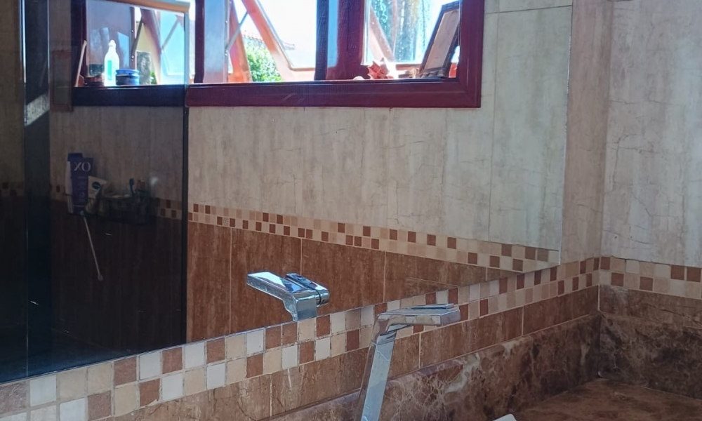 Casa a venda em Serra Negra SP