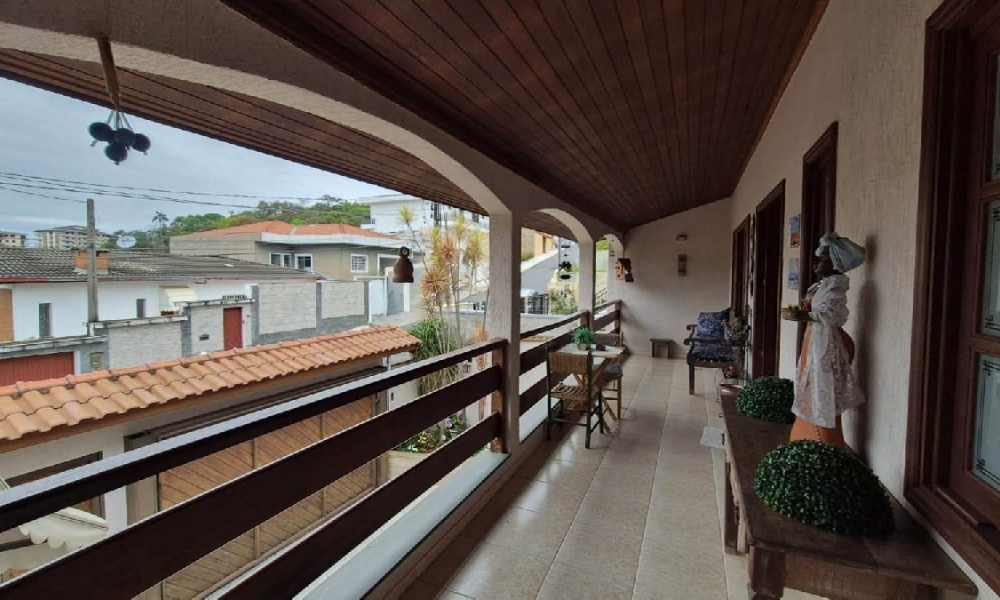 Casa à venda em Serra Negra/SP