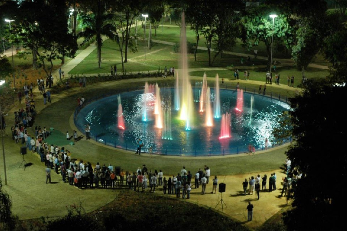 Praça Sesquicentenário 
